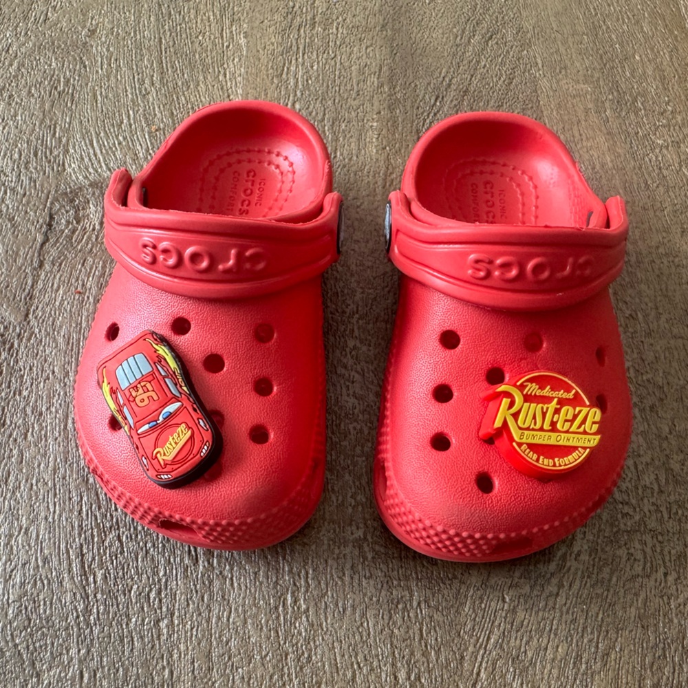CROCS Toddler Red Clogs with Disney Cars Jibbitz